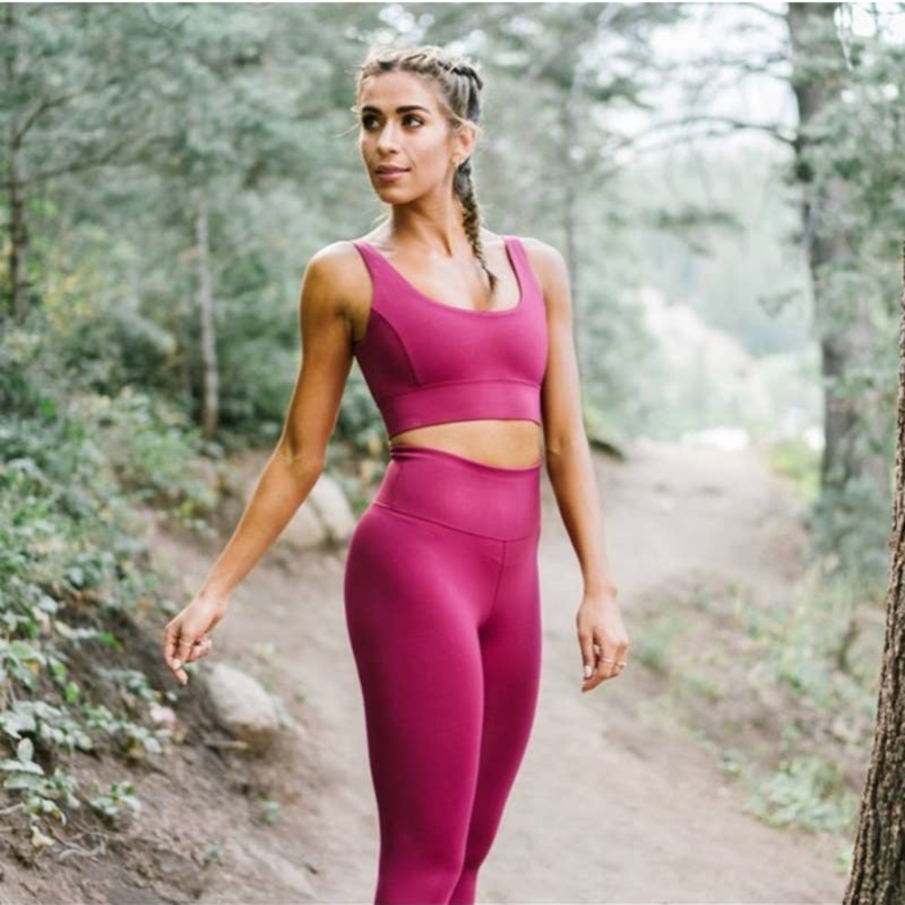 SET IVL Collective High Rise Glitter & Go Shimmer Legging & Power Bra-10/14